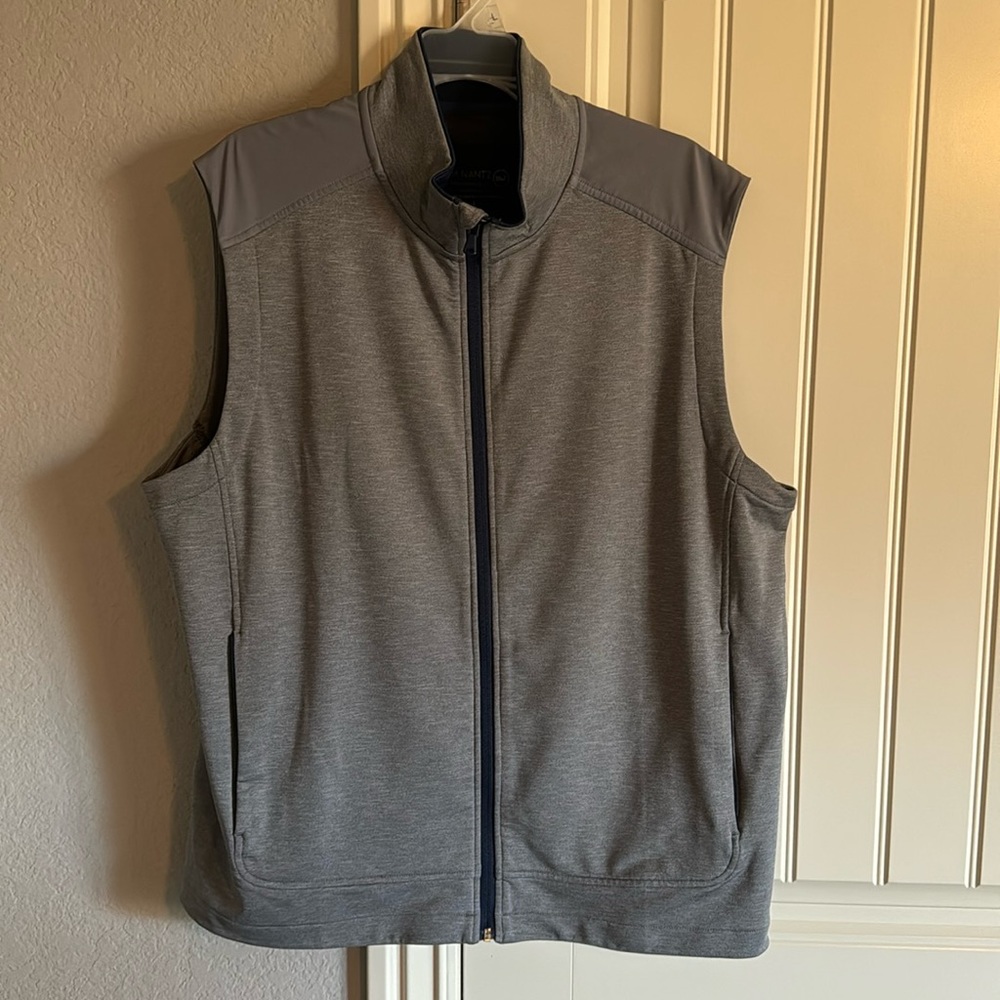 Jim Nantz by Vineyard Vines Grey Zip Up Vest, Size Large.